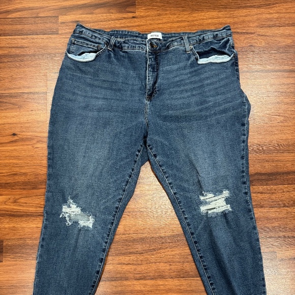 Pistola Distressed Skinny Jeans - Picture 1 of 3